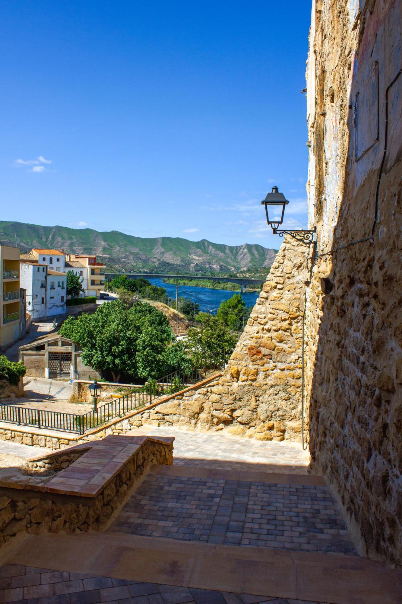 Casa Rural Griso Riba-roja d'Ebre المظهر الخارجي الصورة