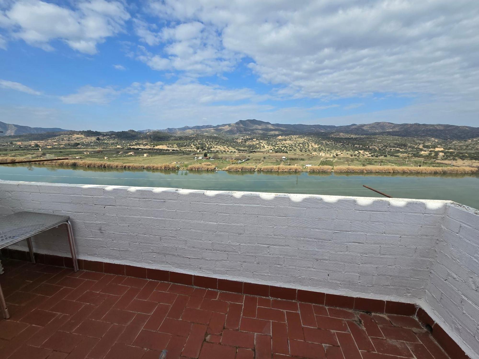 Casa Rural Griso Riba-roja d'Ebre المظهر الخارجي الصورة
